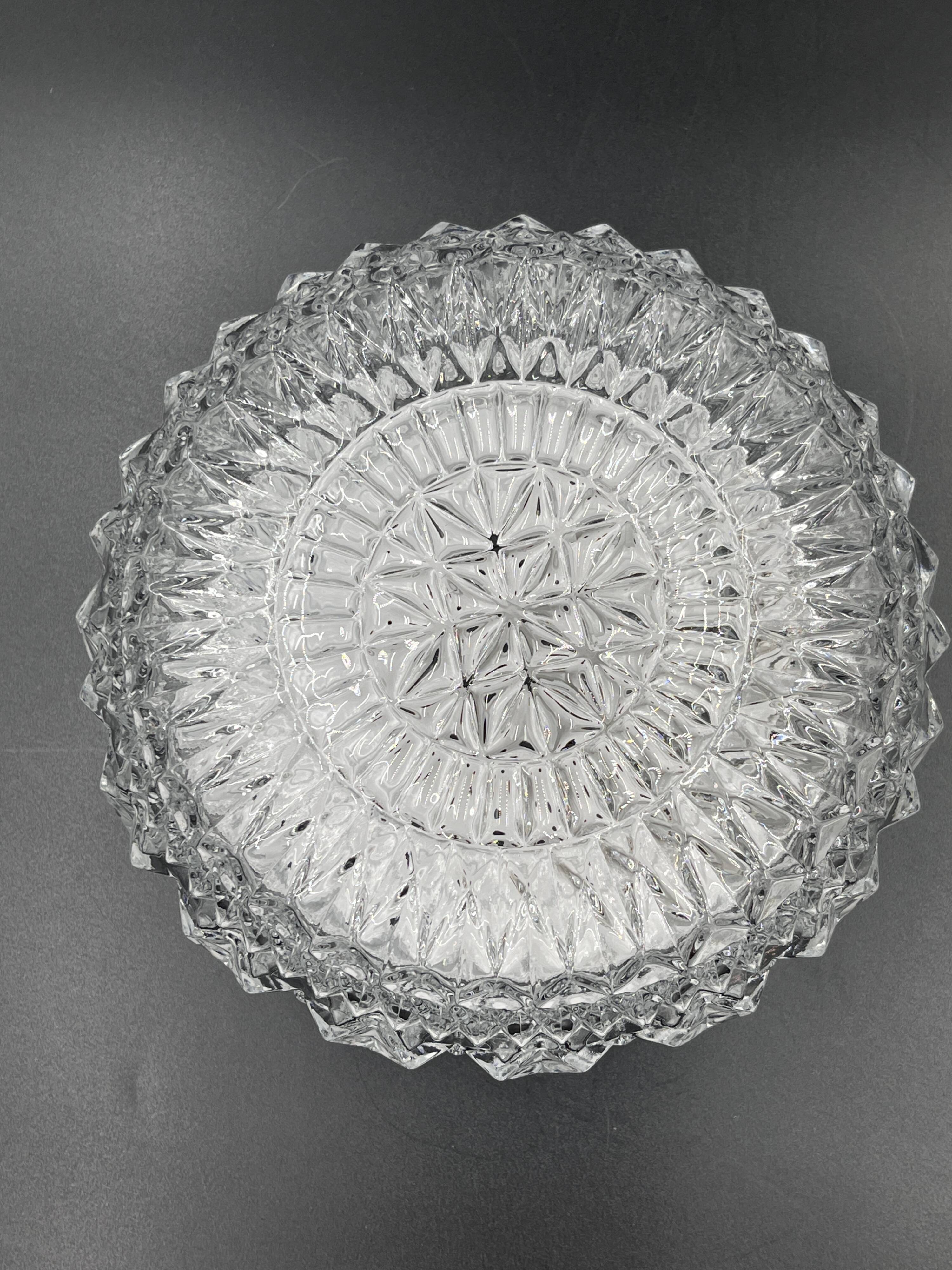 Plafonnier en verre relief