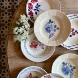 Set of 8 mismatched vintage soup plates