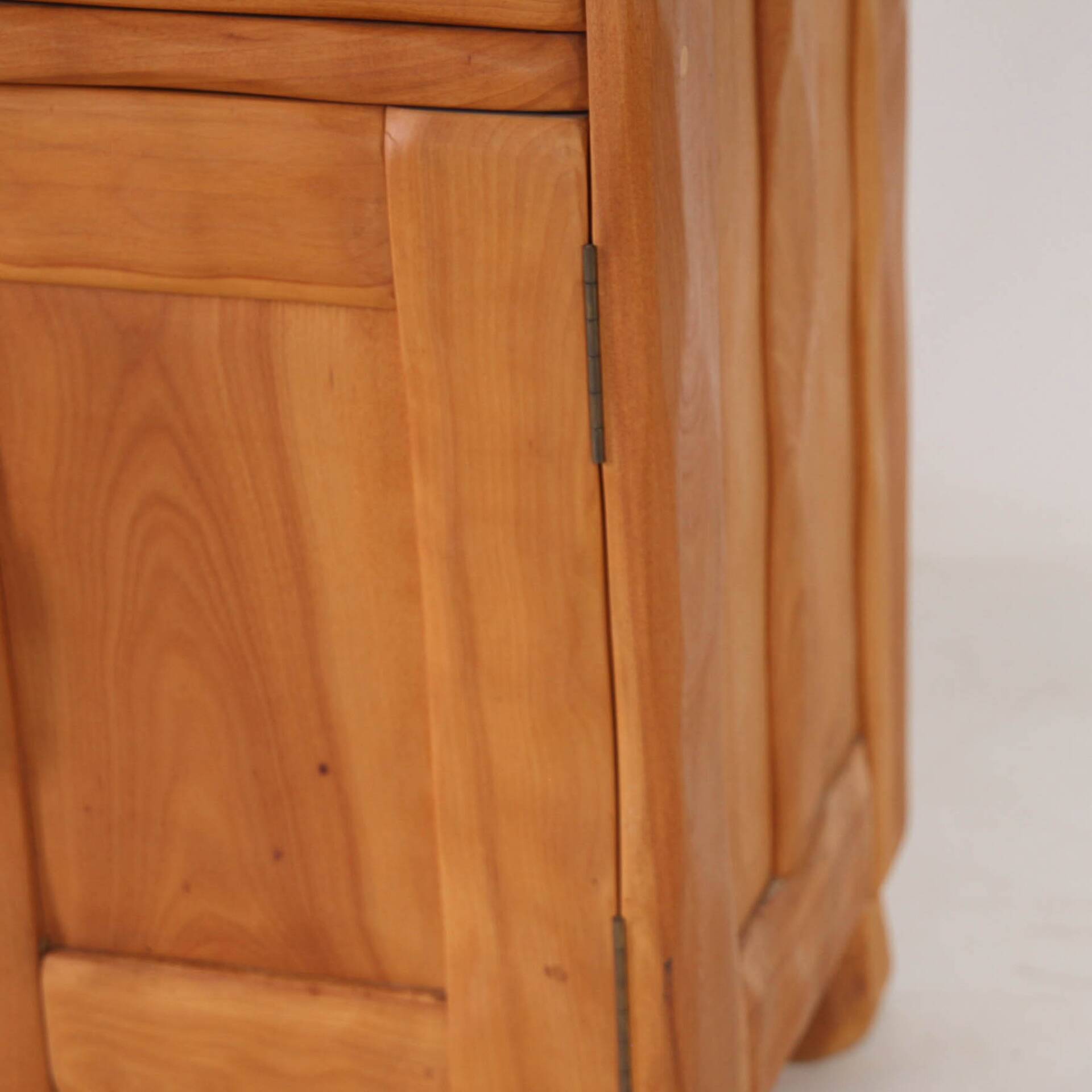Organic style furniture
