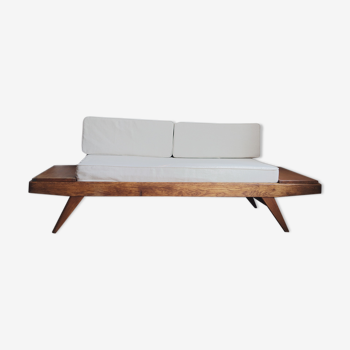 Daybed modèle "jour et nuit" par Pierre Guariche pour Freespan, 1954