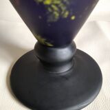 Blue vase Schneider