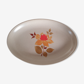 ST Amand earthenware dish