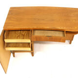Scandinavian desk in elm, Swedish Modern, Sweden, 1940