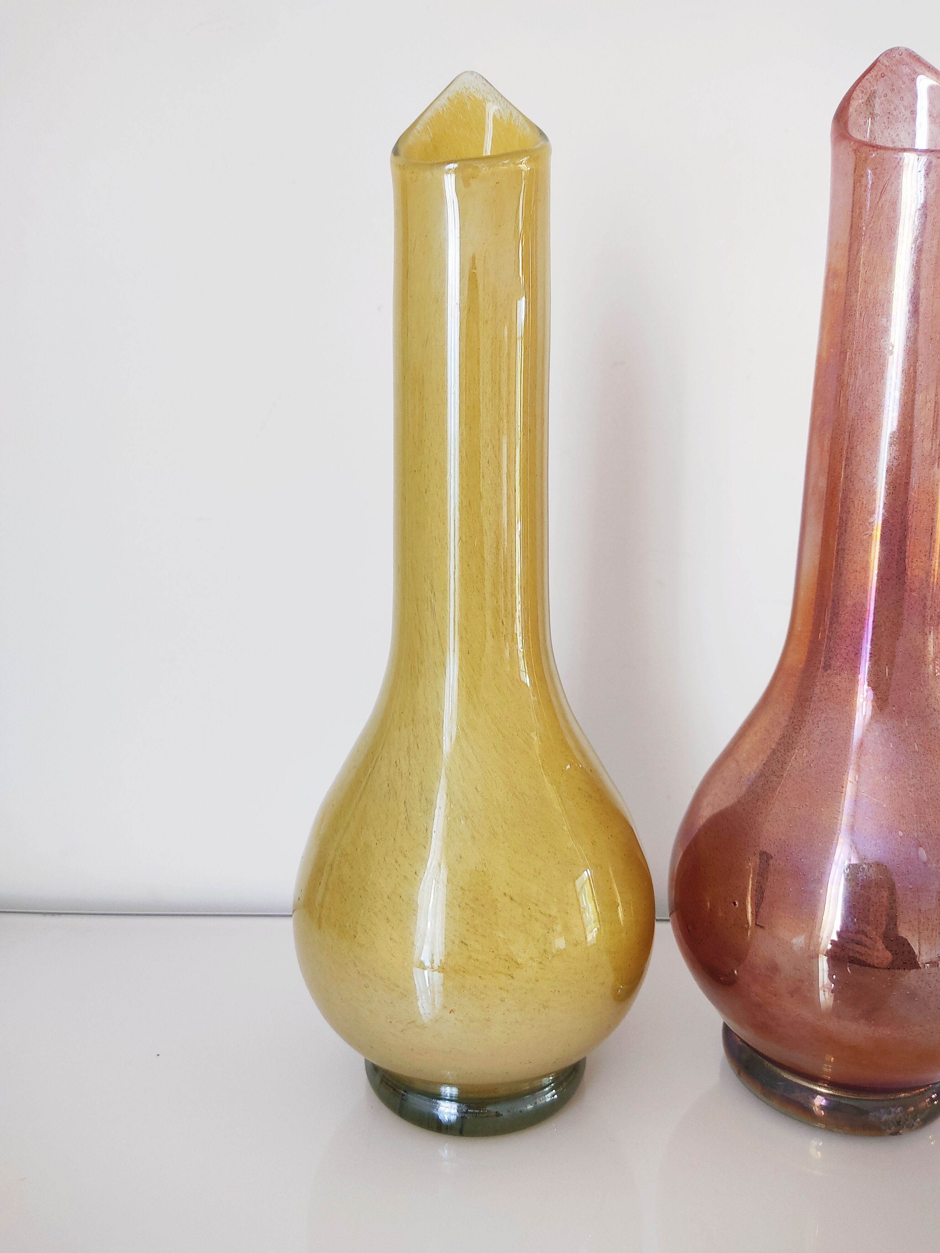 Set of two Murano glass vases
