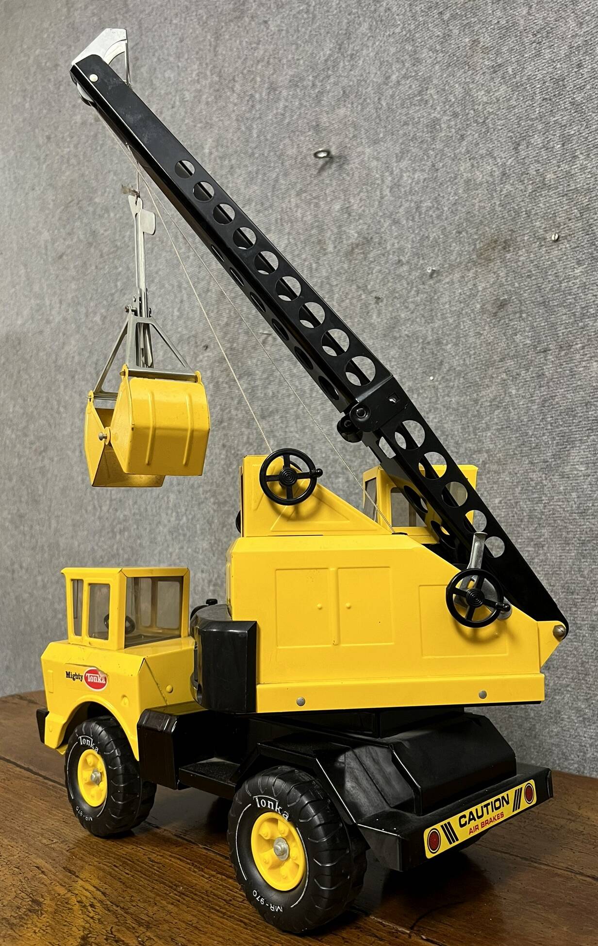 Mighty Tonka Crane マイティトンカクレーン Tonka Crane Plastic Magnificent Vintage Toy Tonka Crane Truck In
