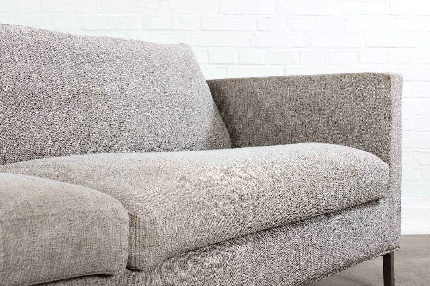 Sofa Danish Design Scandi Mid Century minimalistisch