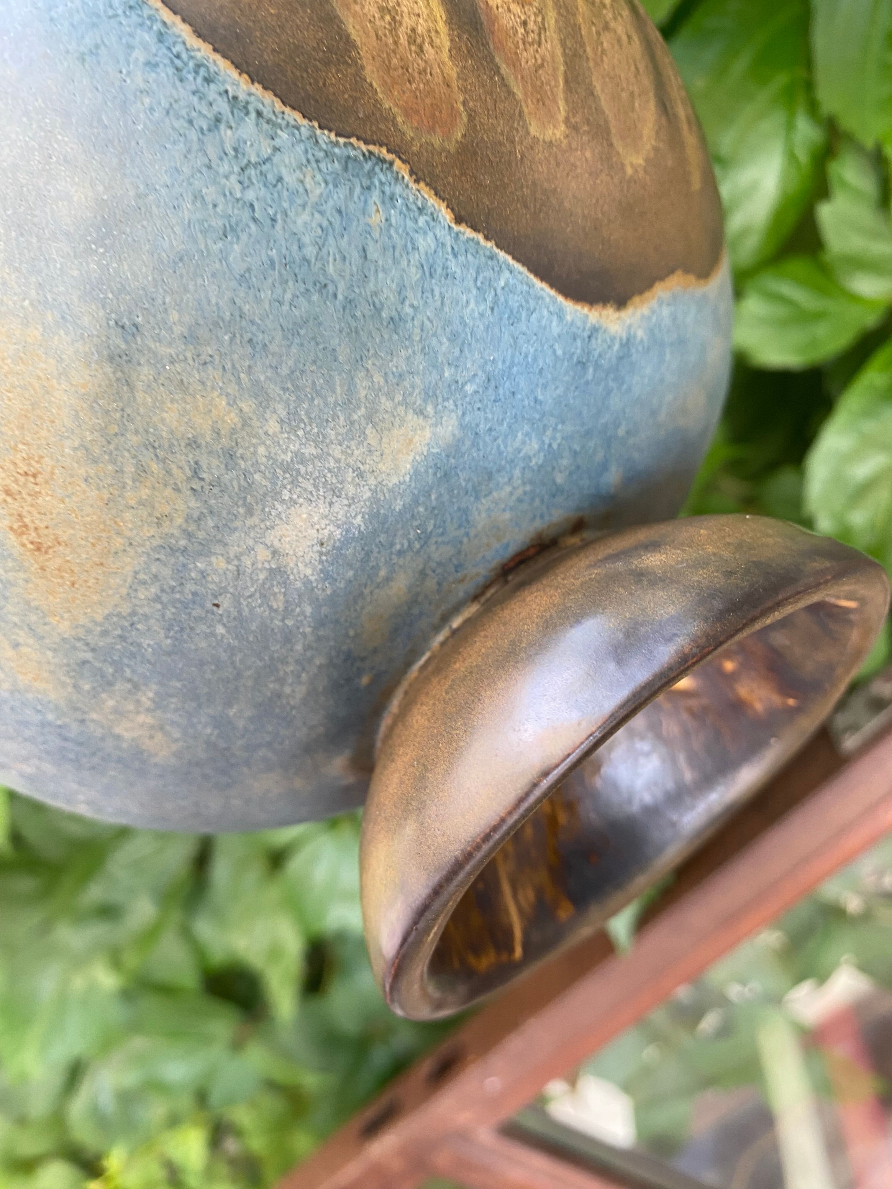 Ceramic vase