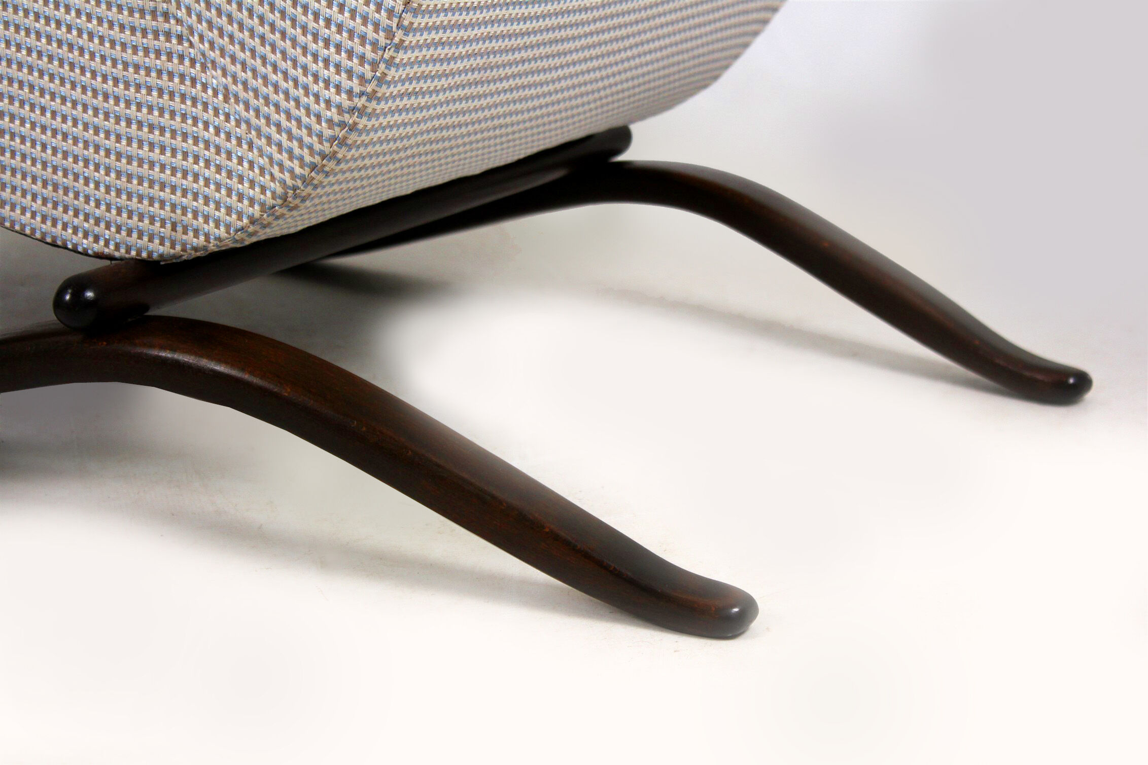 Set of 2 H - 269 armchairs by Jindrich Halabala, 1930s