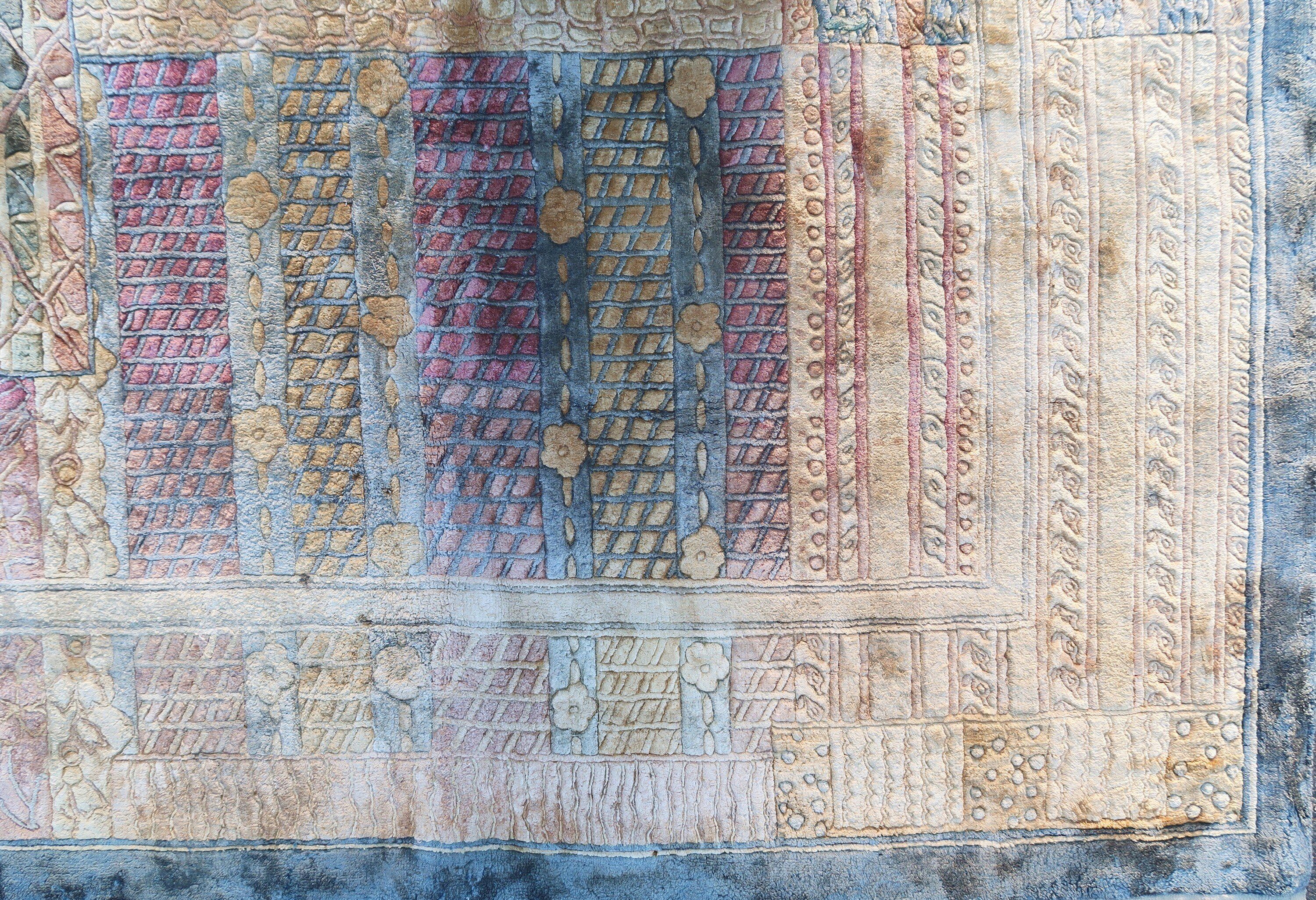 Chinese silk rug 1980
