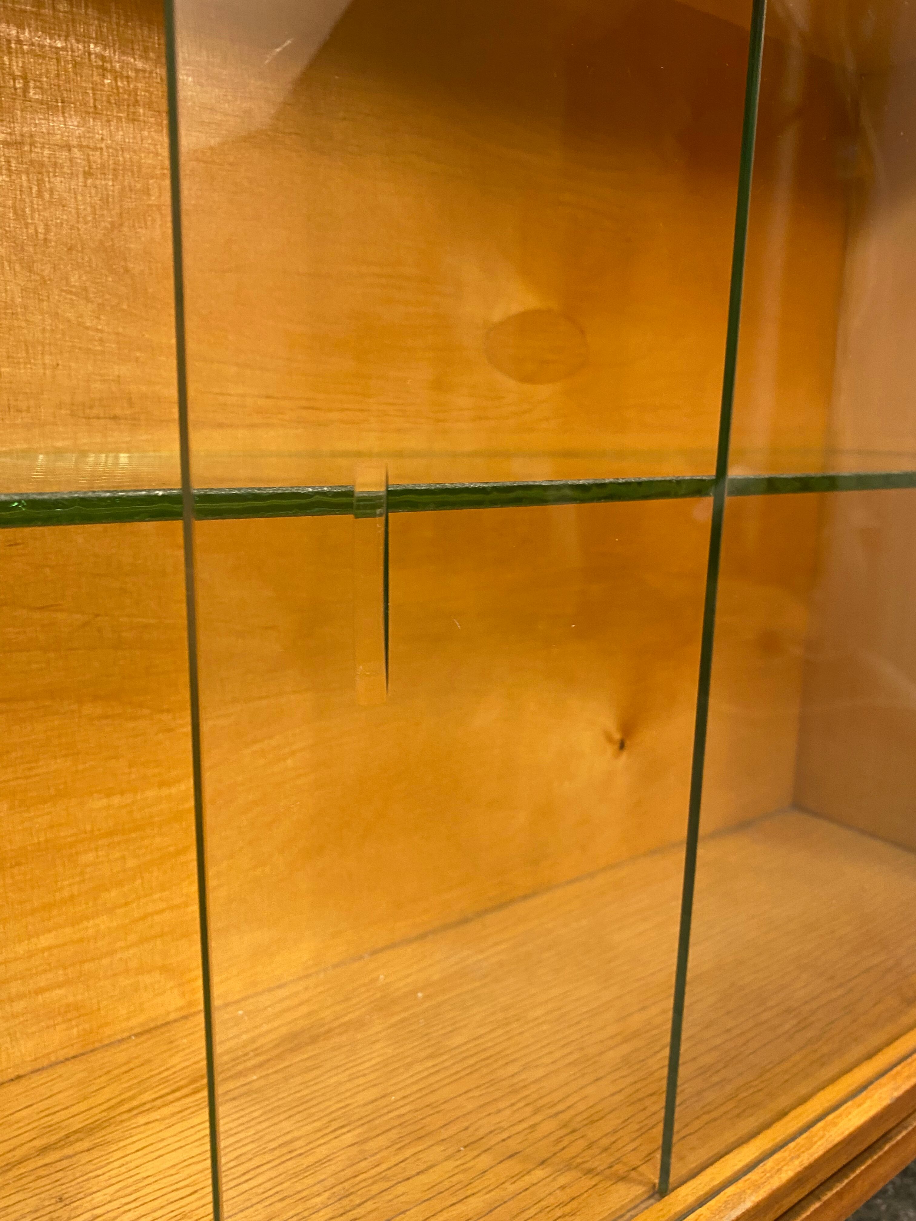 Swivel Corner Bar 60