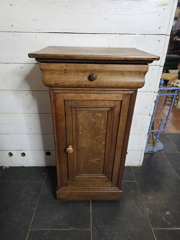 Table de chevet style Louis Philippe en chêne massif