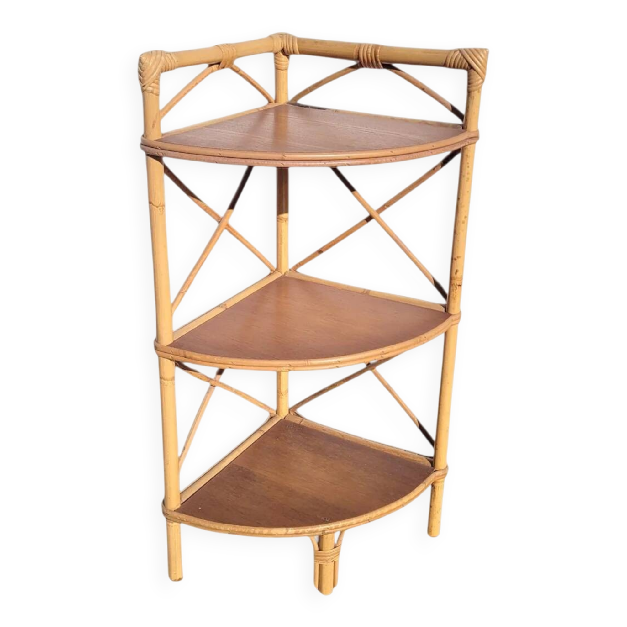 Corner rattan shelf with 3 wooden shelves