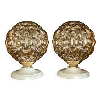 Pair of "Globe" wall lights in amber glass and ceramic - 1970.
