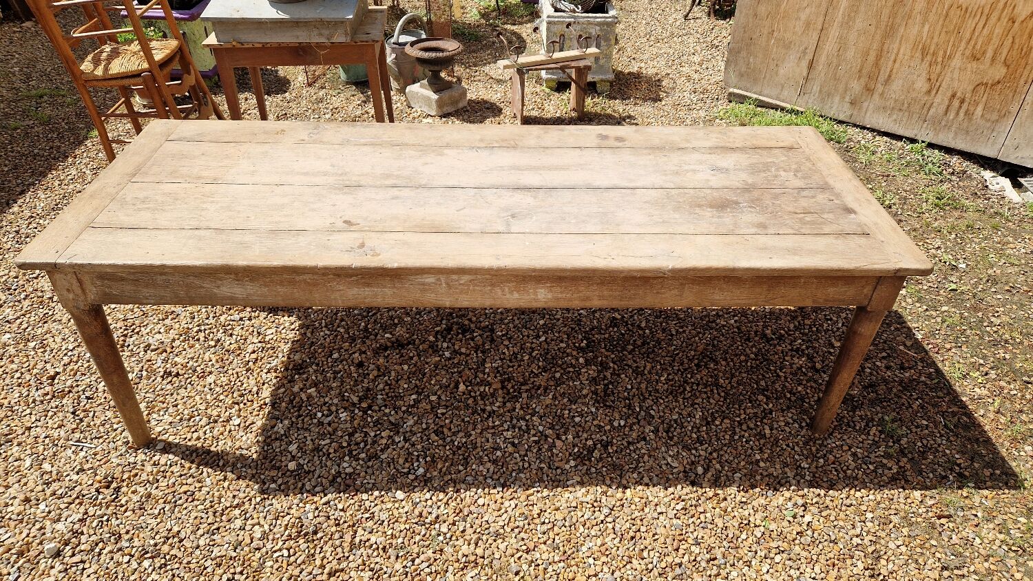 Chene farmhouse table