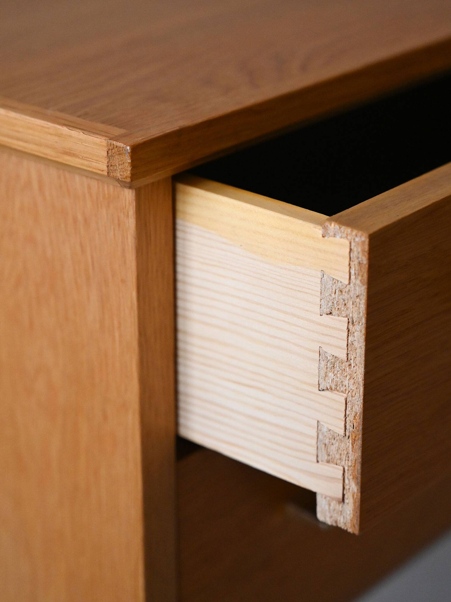 Commode scandinave en chêne