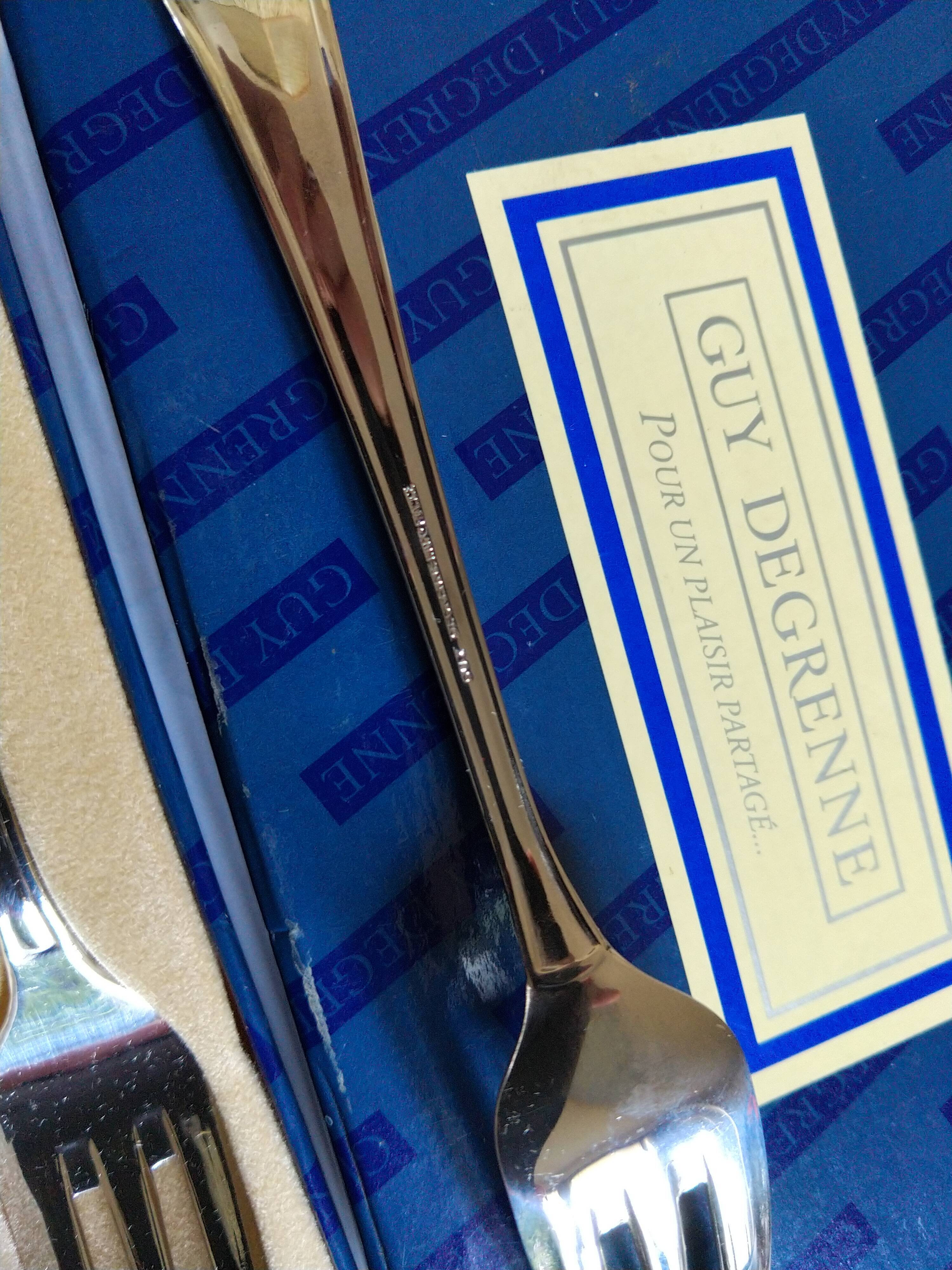 Guy Degrenne box 5 dessert forks