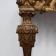 Console murale dorée et sculptée de style baroque italien du XXe siècle