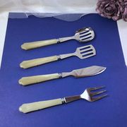 Set of 4 serving cutlery for fish