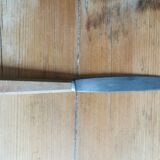 Set of 12 Bakelite knives