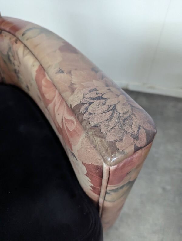 Paire de fauteuils Roche Bobois motifs fleuri