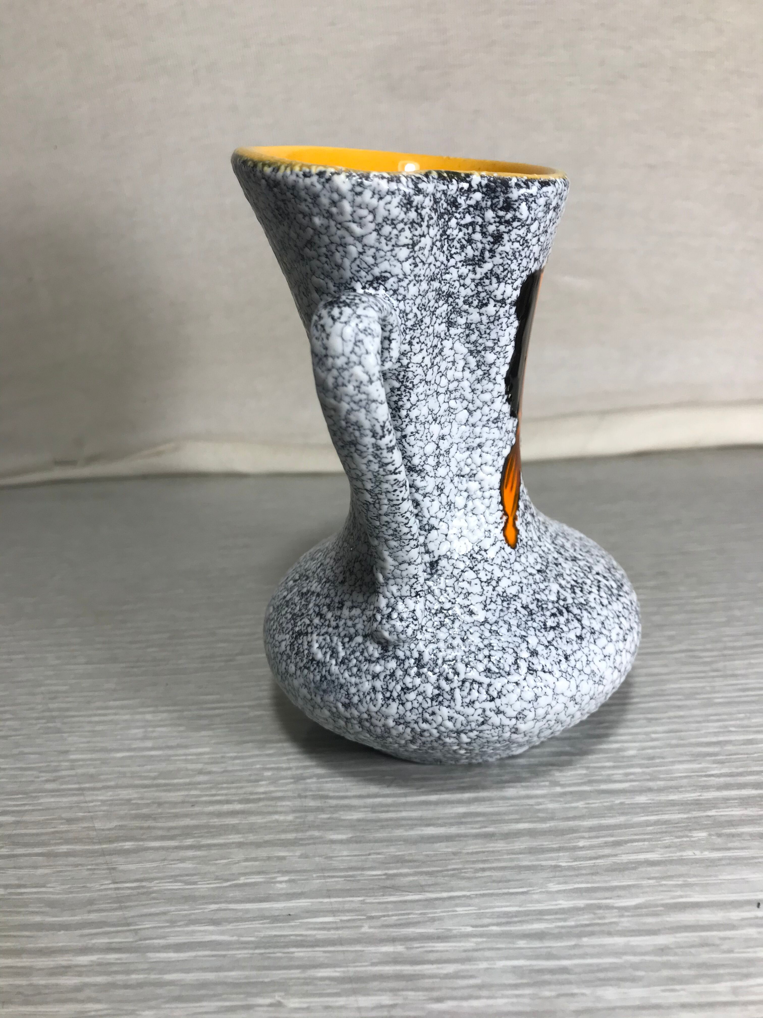 Lot 15 ancient ceramics enamelled Tess