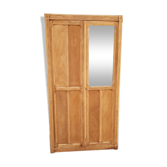 Armoire vintage