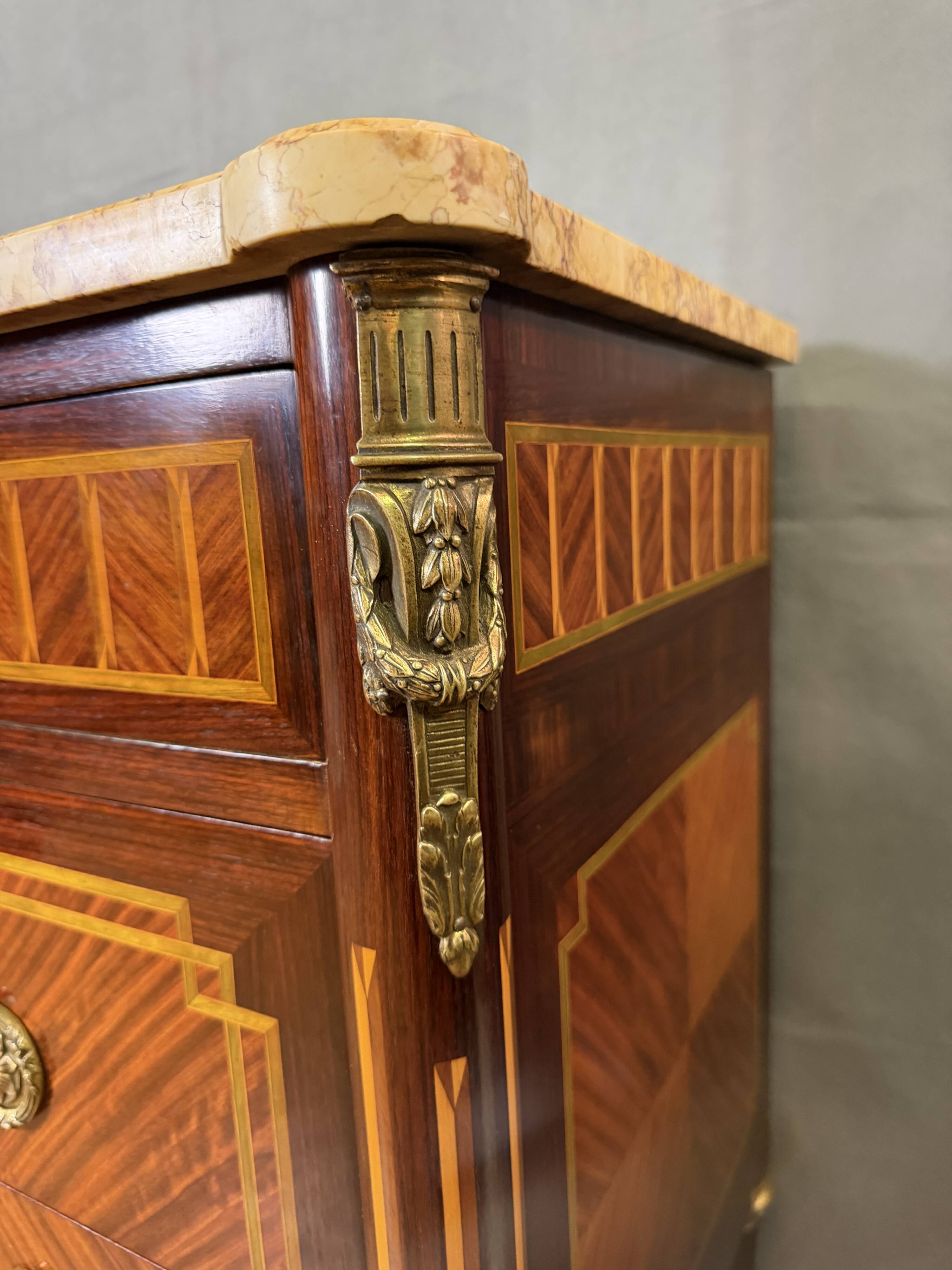 Louis XVI commode from the late 19th century.