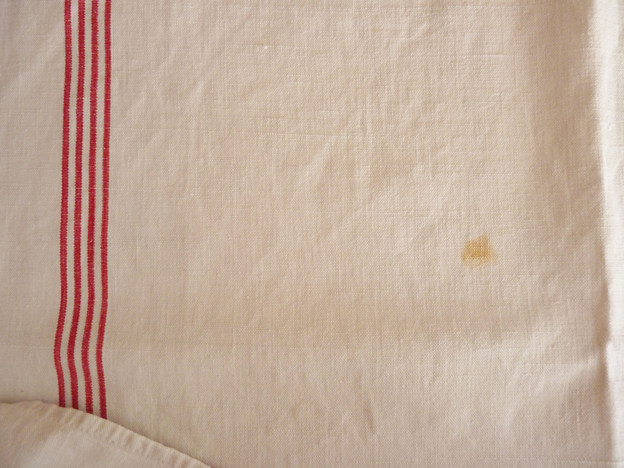 Old Lin towel, 4 red stripes, MG monogram, handmade