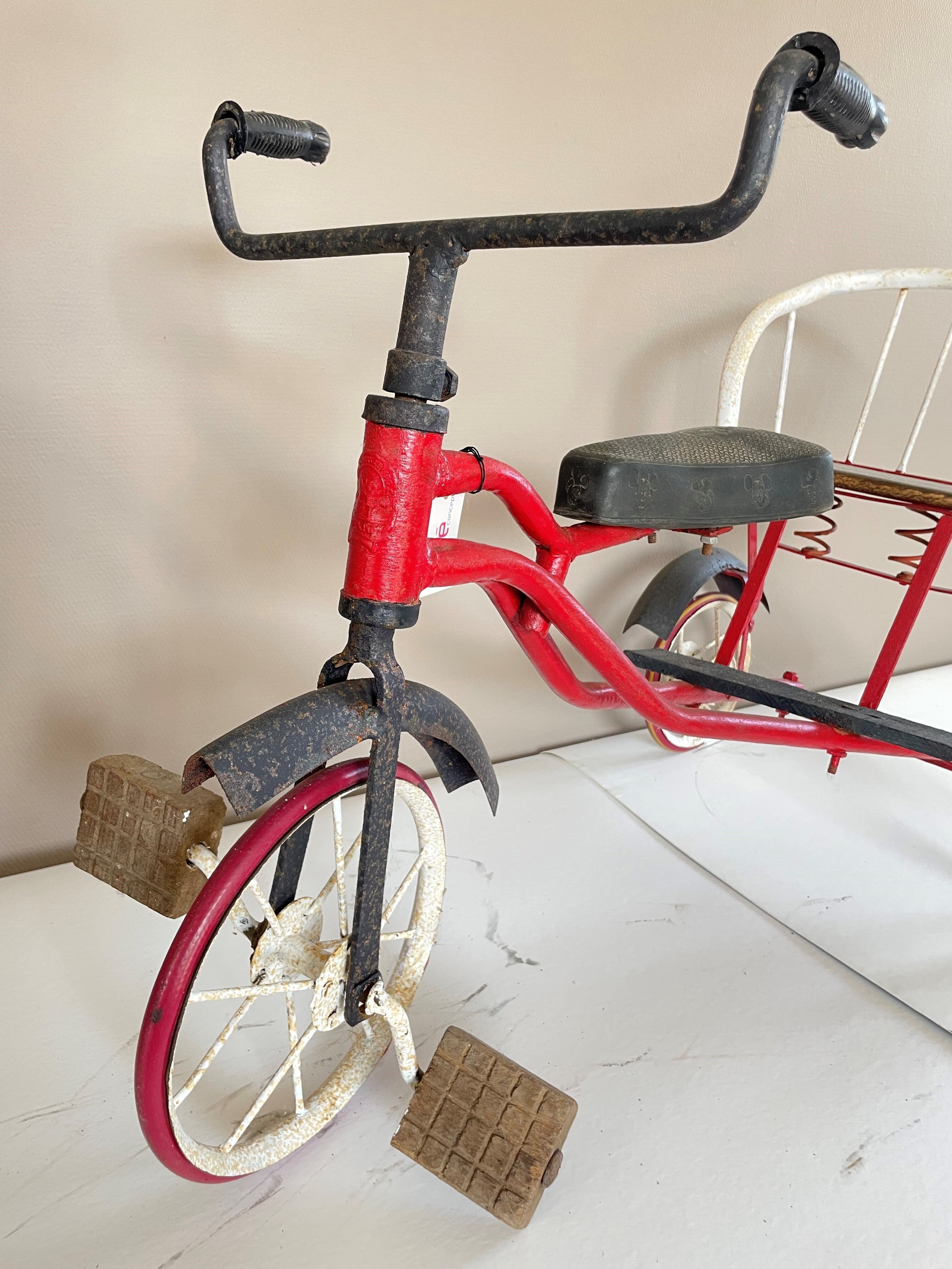 Old two-seater tricycle