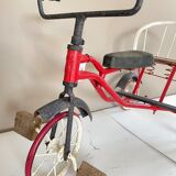 Old two-seater tricycle