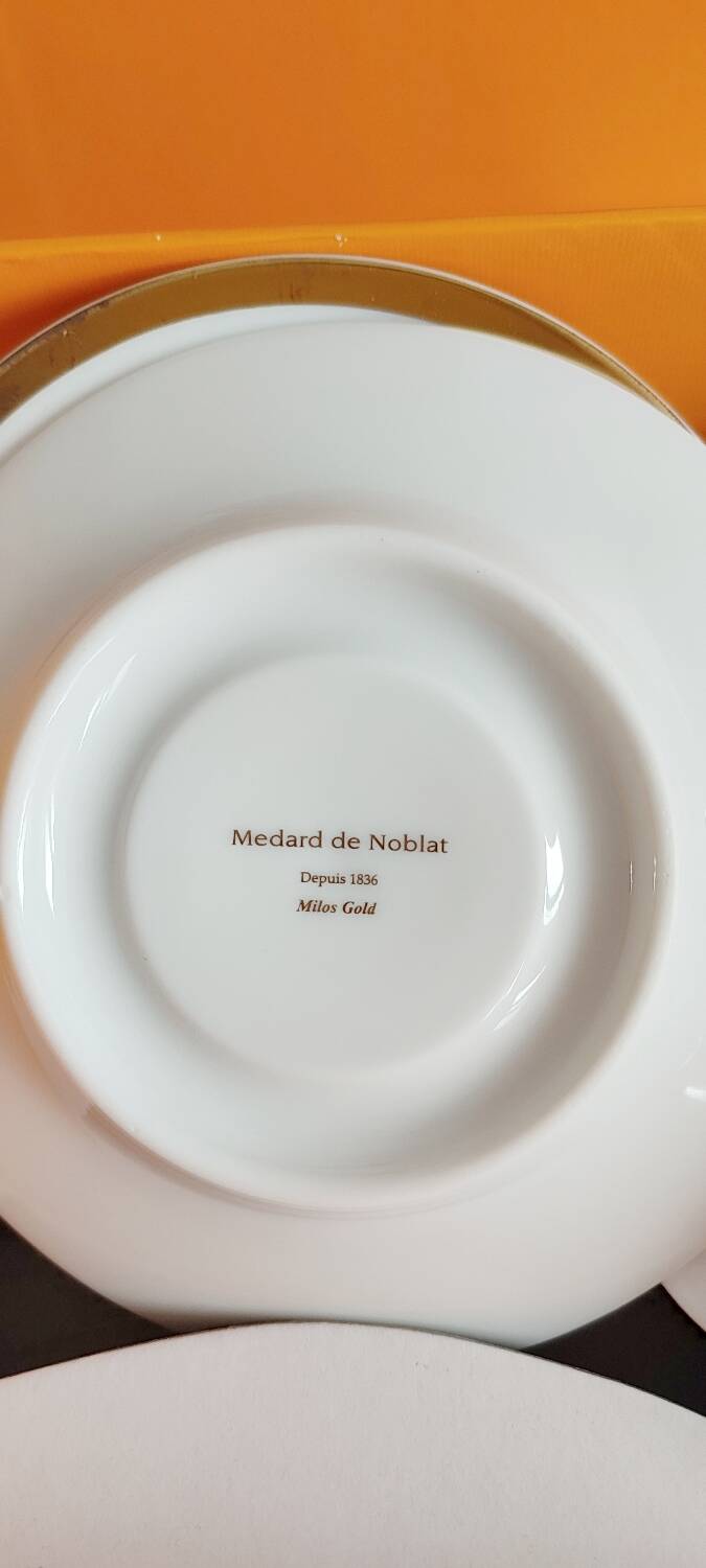 Médard de noblat cups and saucers.
