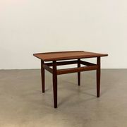 Table d'Appoint Danoise en Teck par Grete Jalk années 60