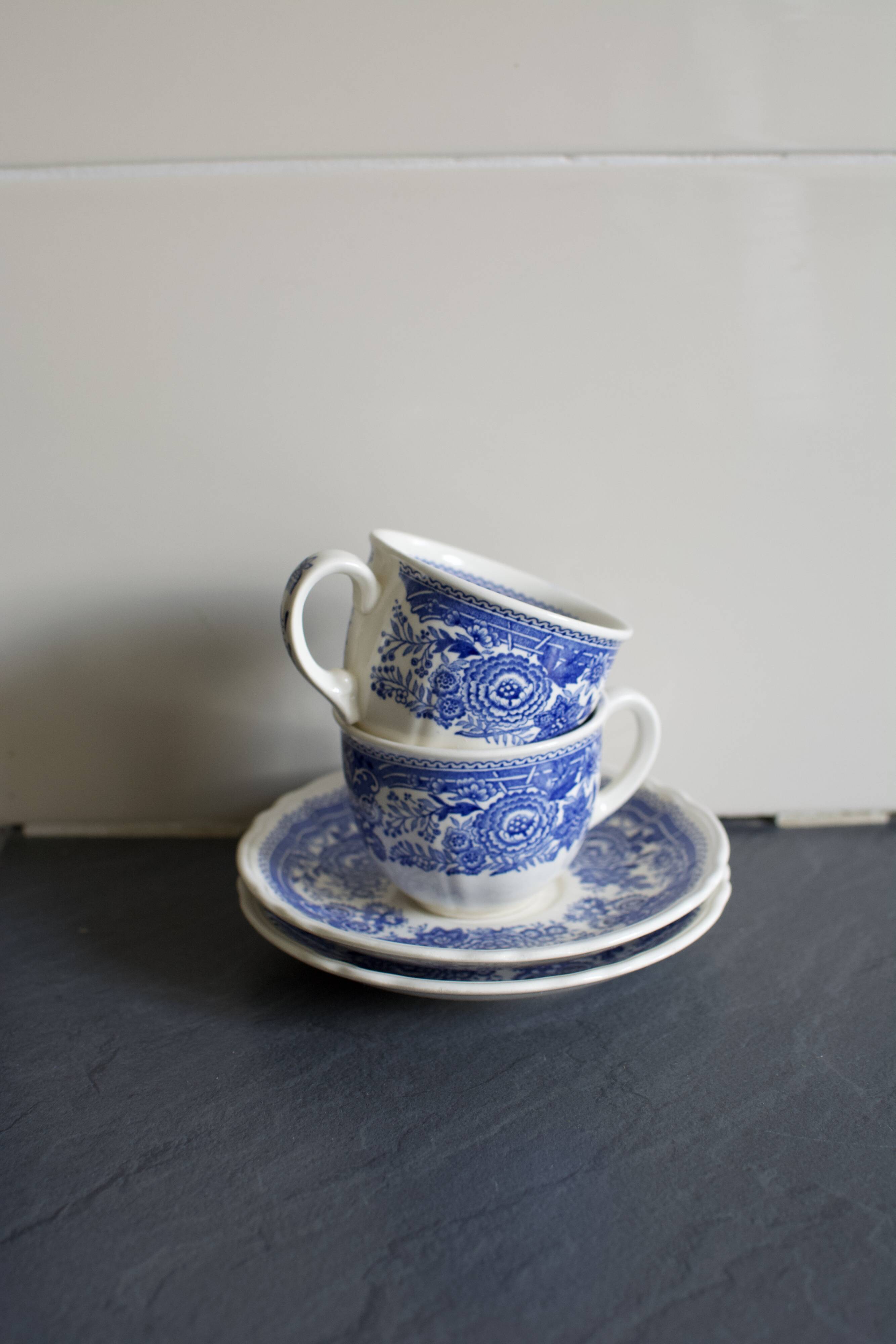 Duo of Villeroy & Boch cups model Burgenland