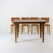 Table en bois courbé par Cor Alons