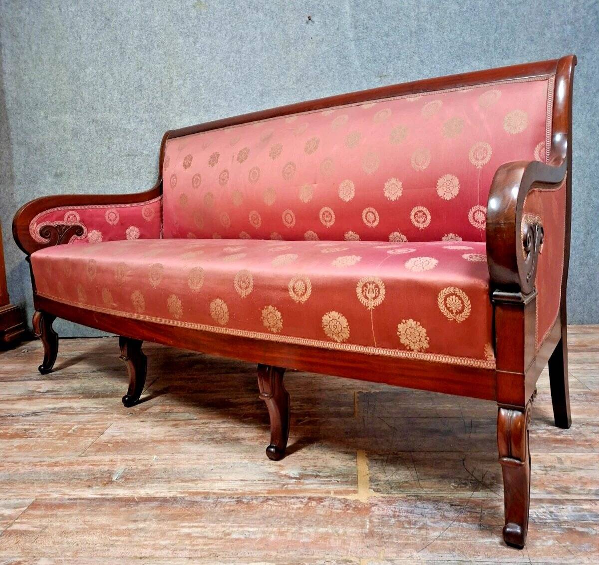 Canapé / Banquette d'époque Restauration / Empire en acajou.