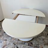Läsko vintage extendable dining table in white color