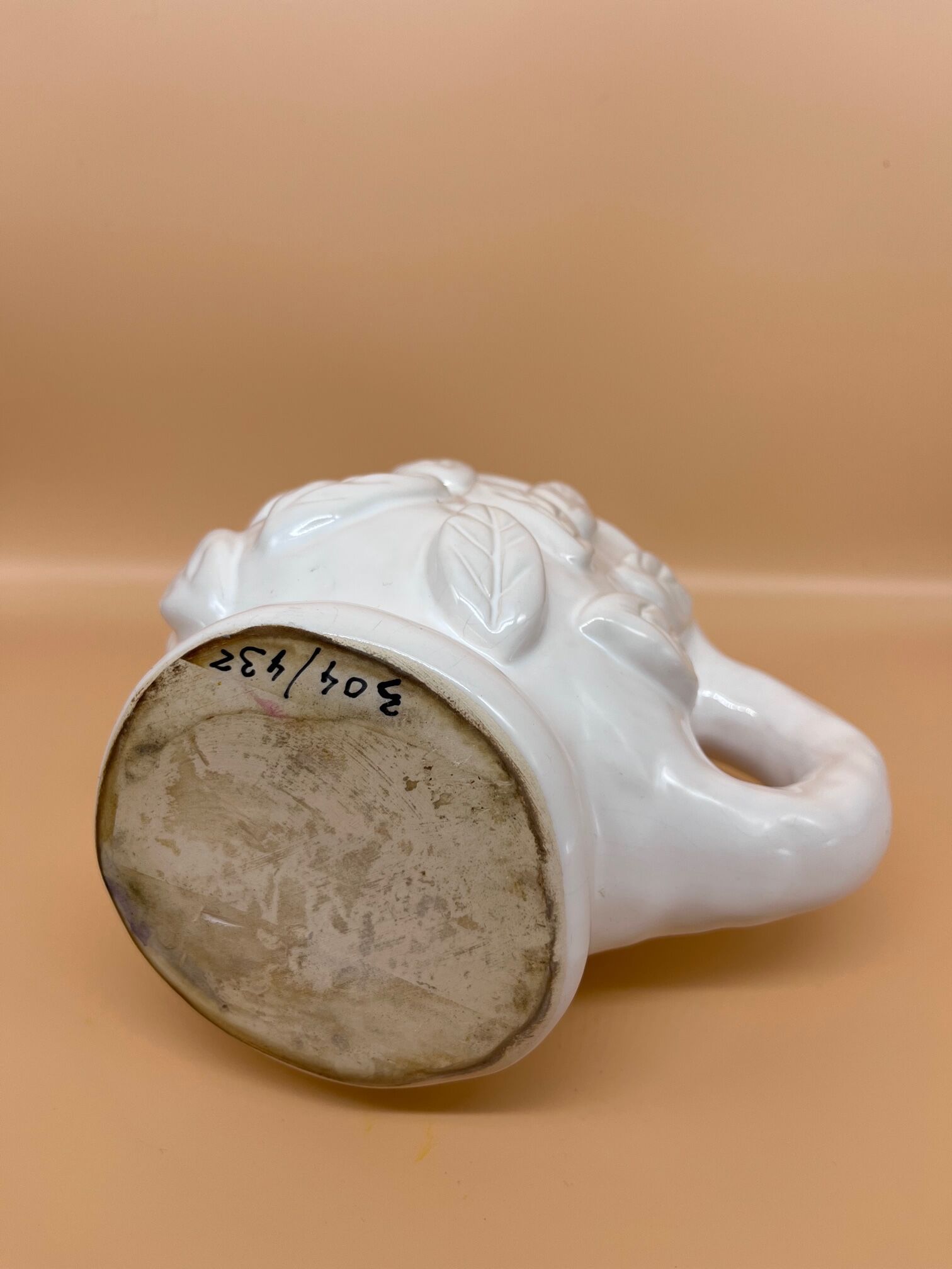 Ceramic pitcher bela silva