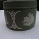 Boite a bijoux ancienne porcelaine wedgwood verte