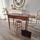Extendable desk in solid wood in Louis XVI style