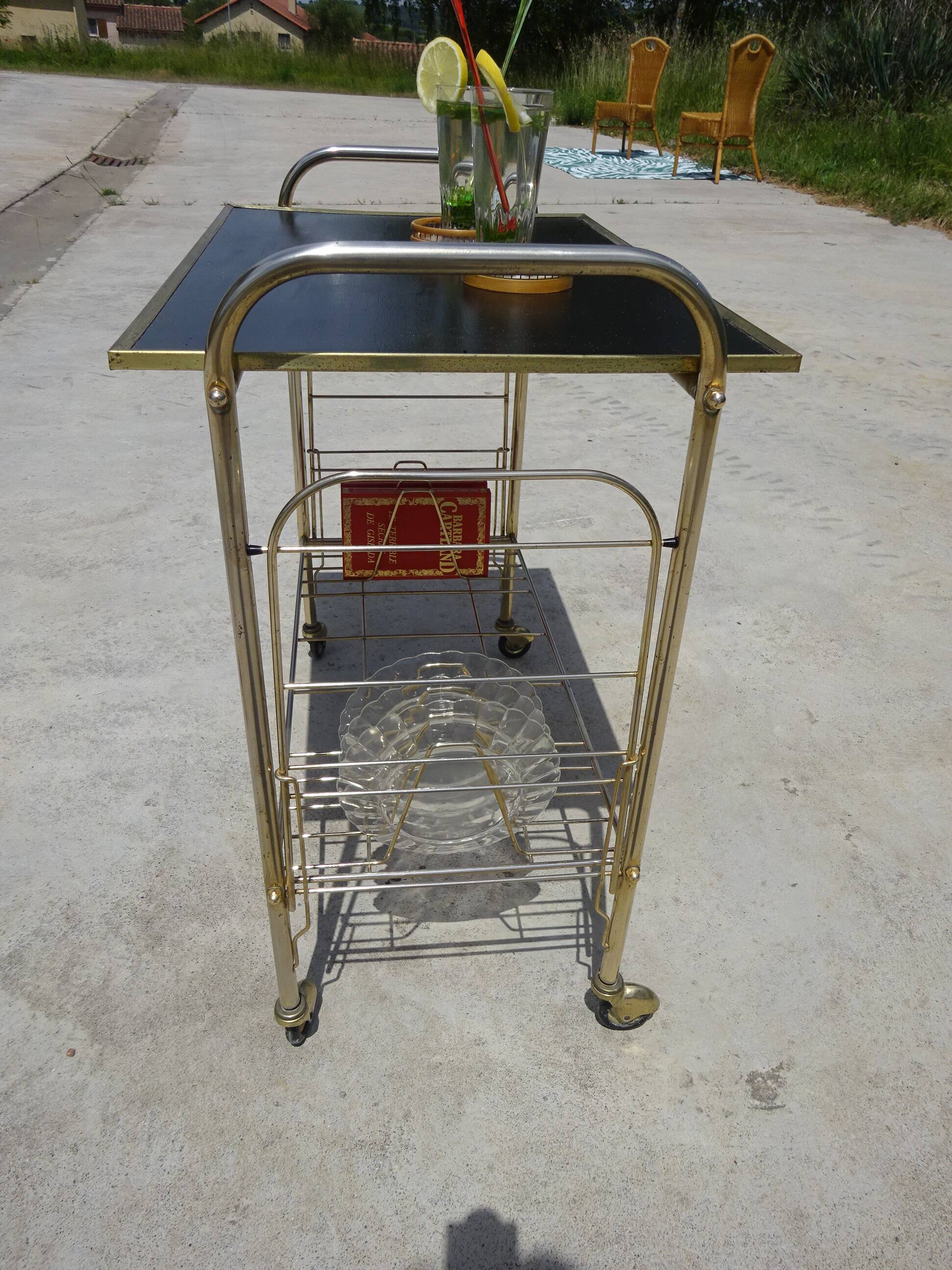 Serving trolley, vinyl record holder in golden brass