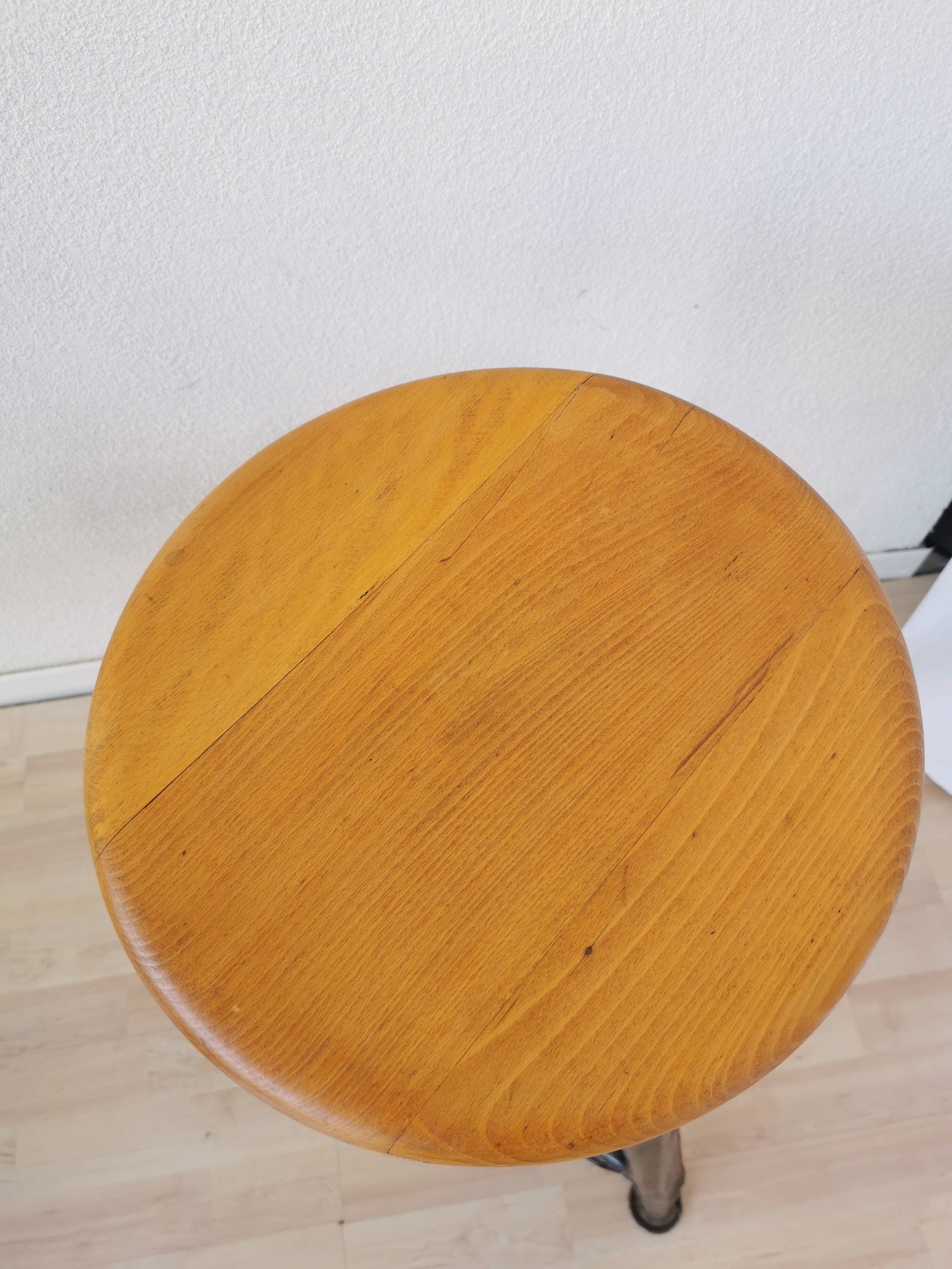Tabouret de bar industriel vintage en bois et métal