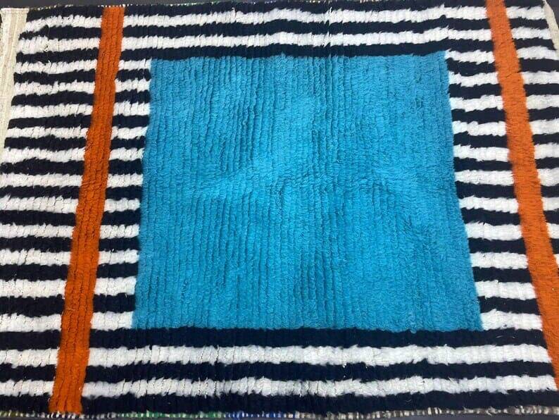 Traditional handmade pure wool rug, size 150 x 250 cm
