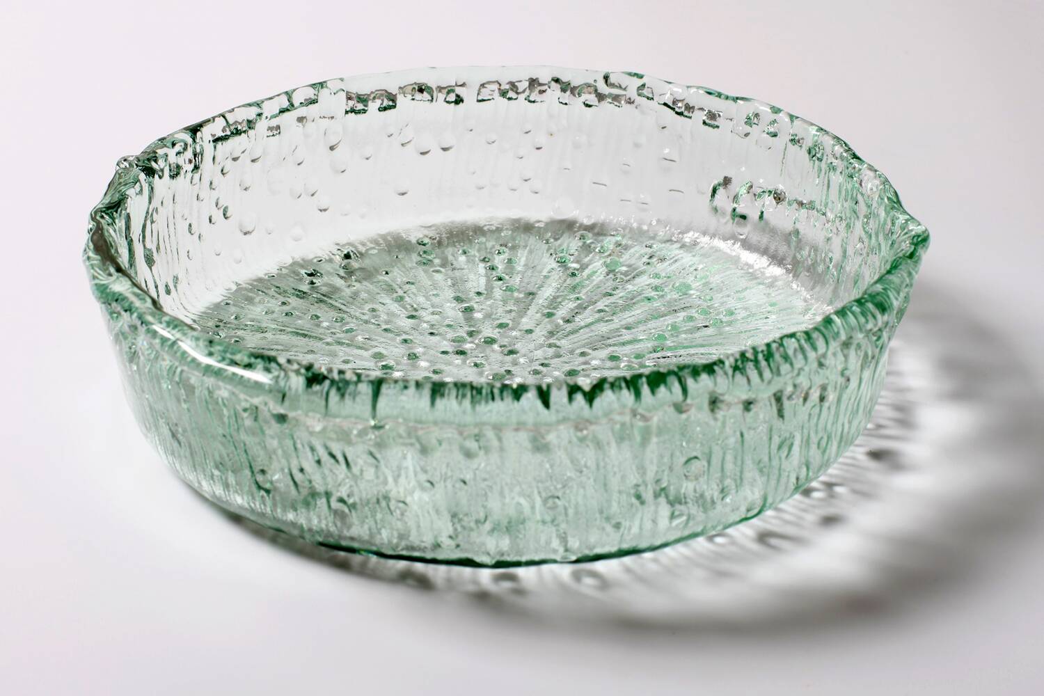 Centre de table en verre recyclé vert de Géorgie, Italie années 1970