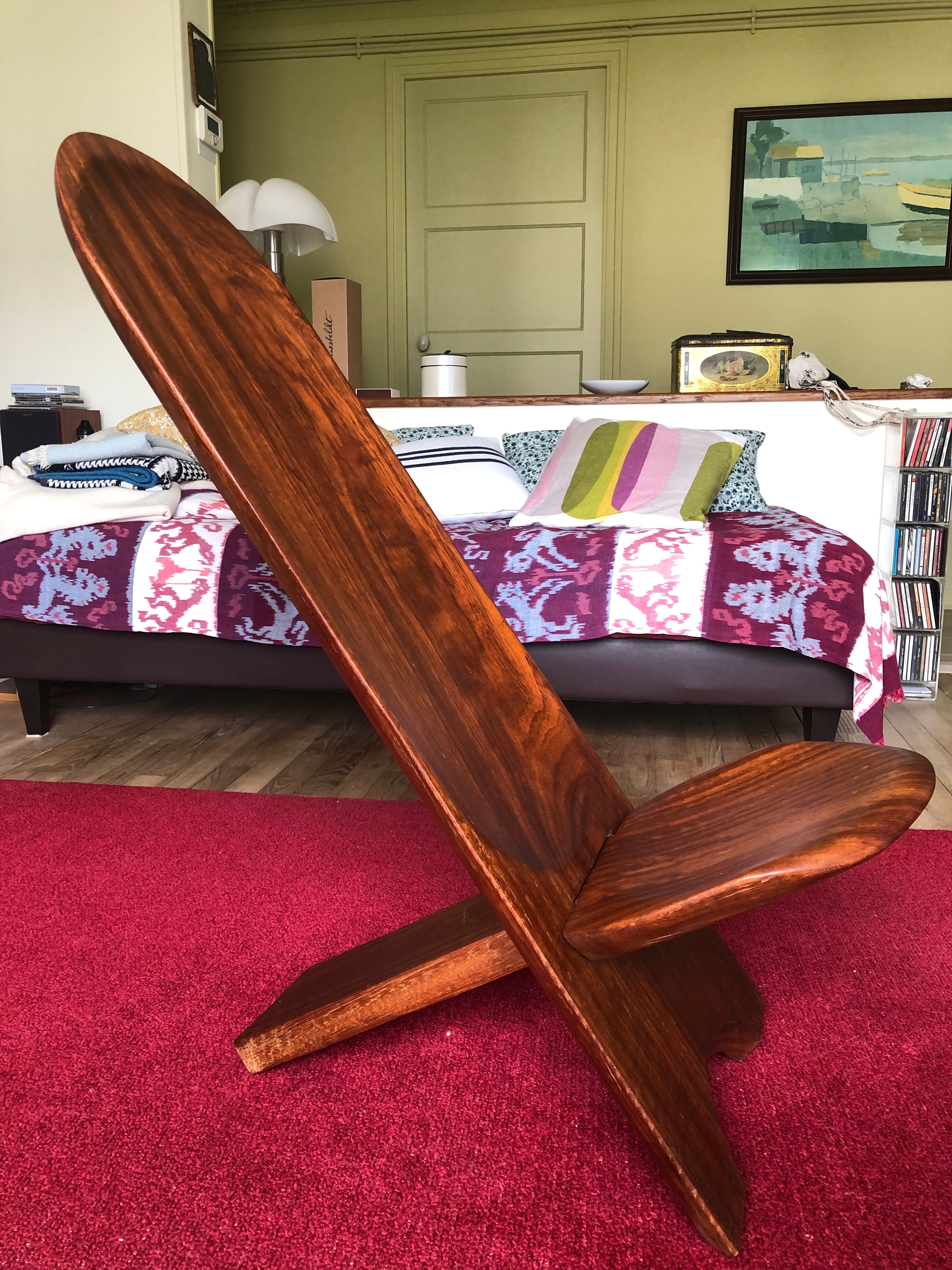 Fauteuil à palabre en bois d'irokonon sculpté