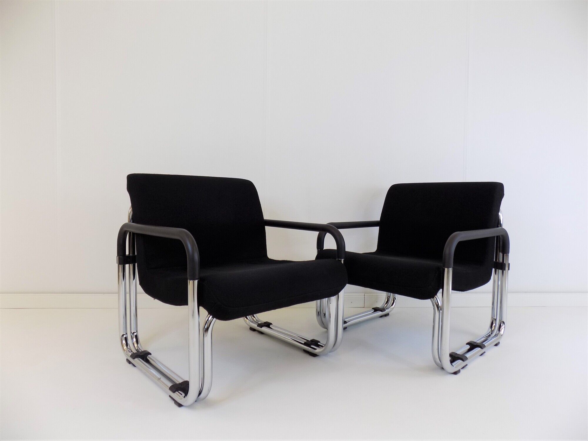 2 Cazzaro Bauhaus tubular steel armchairs