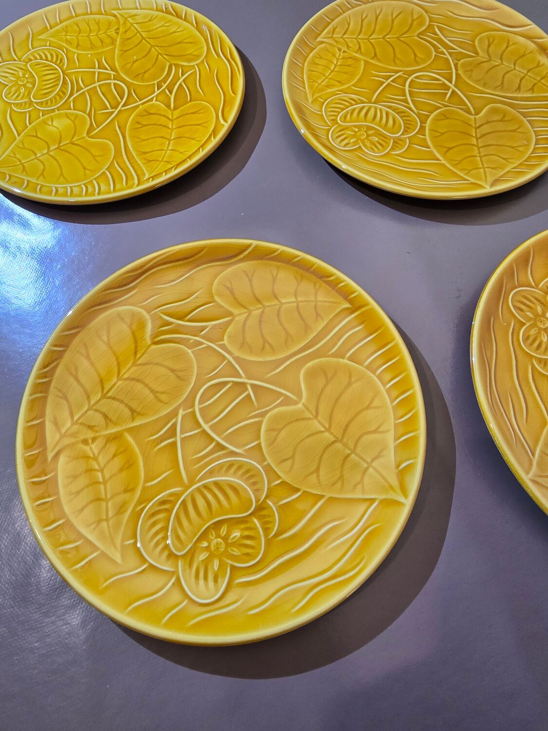 6 Sarreguemines water lily plates