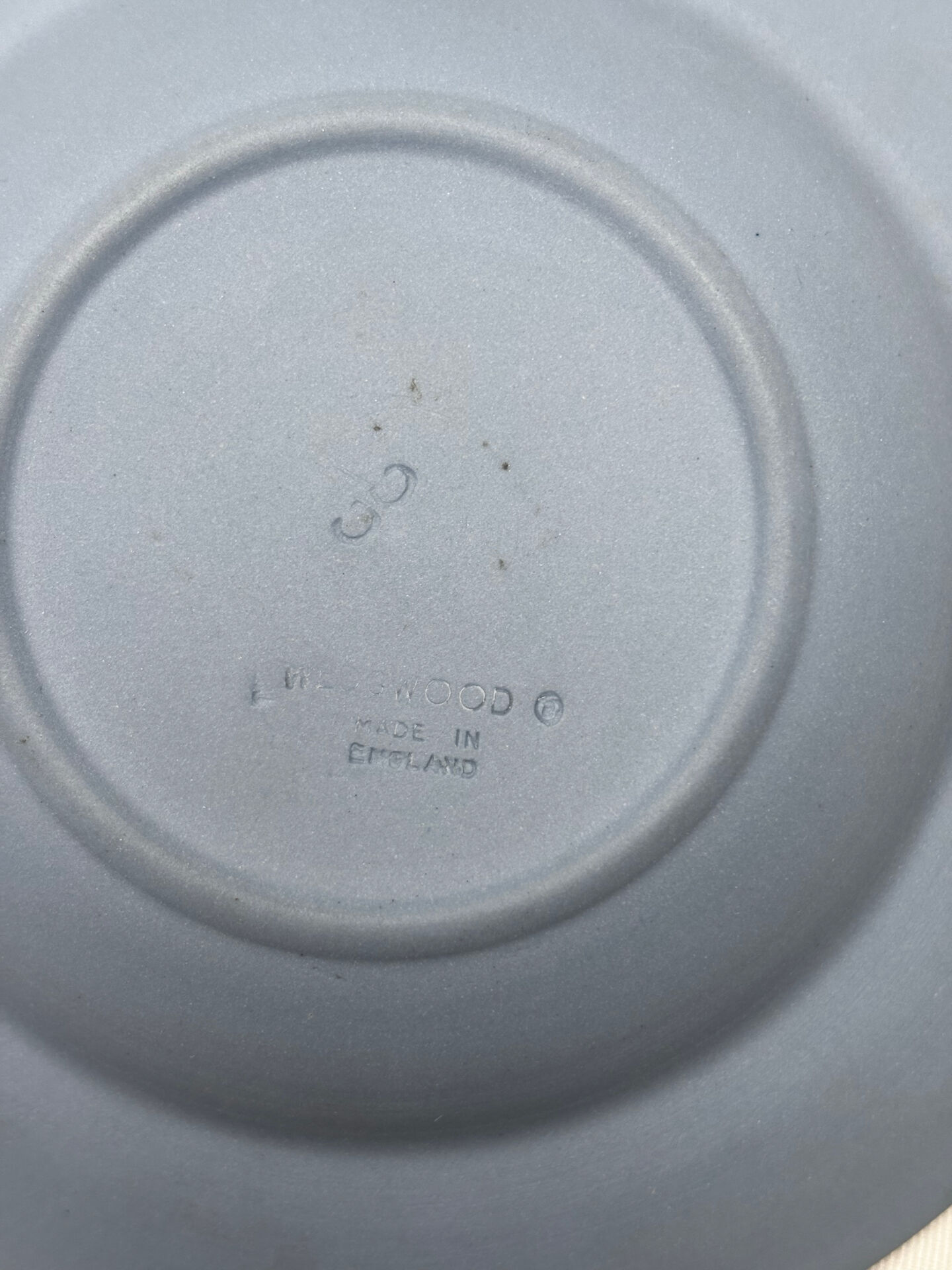 Superbe cendrier Jasperware Wedgwood england bleu