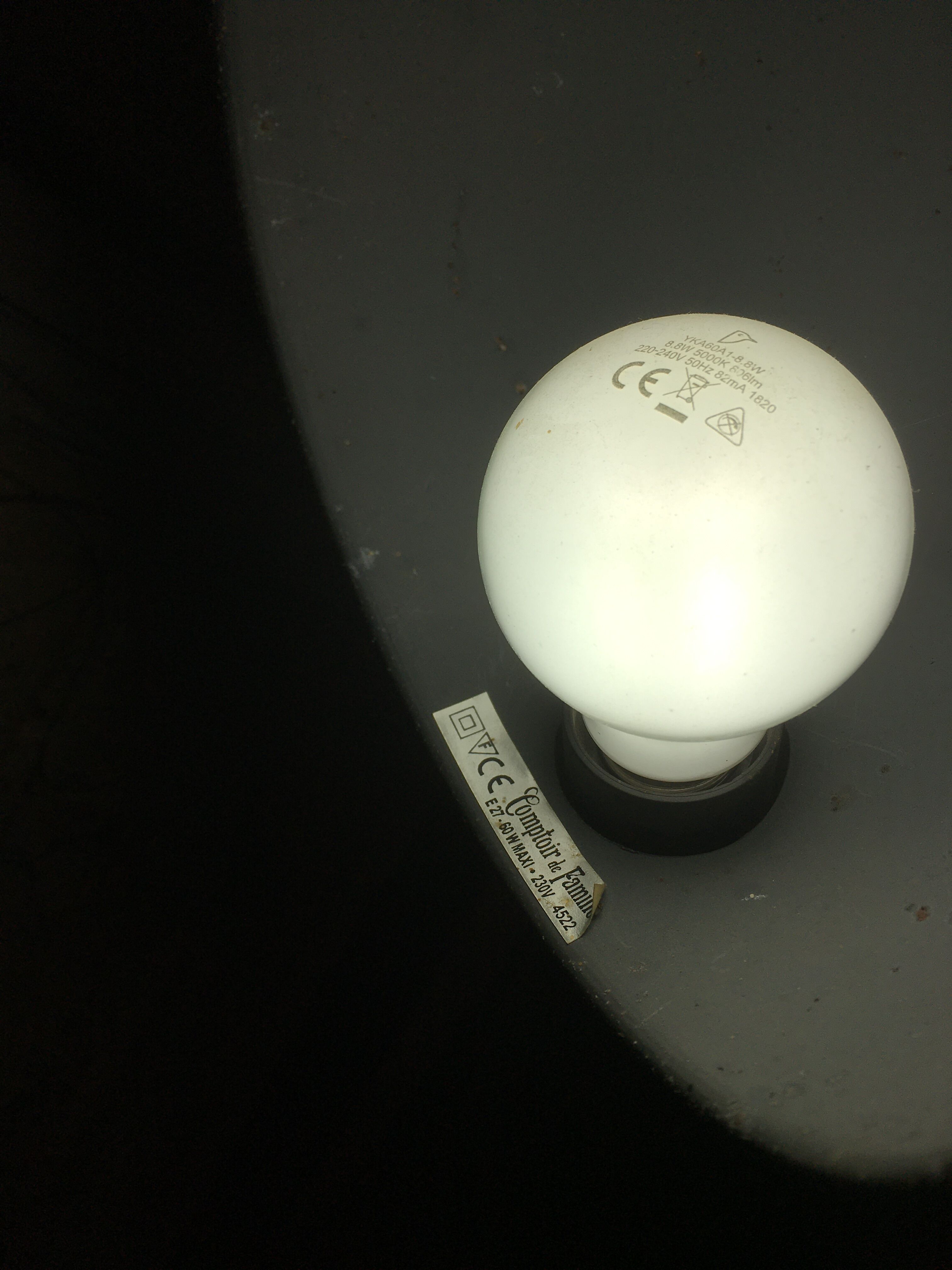 Industrial-style articulated metal desk lamp