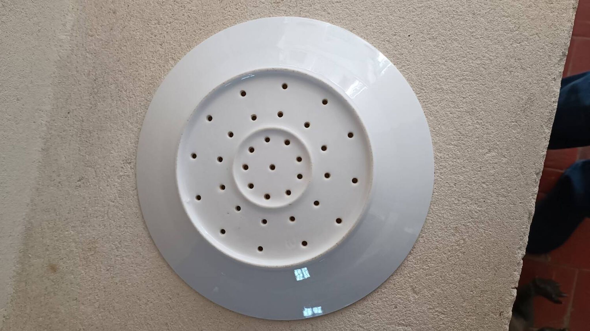 Porcelain draining plate