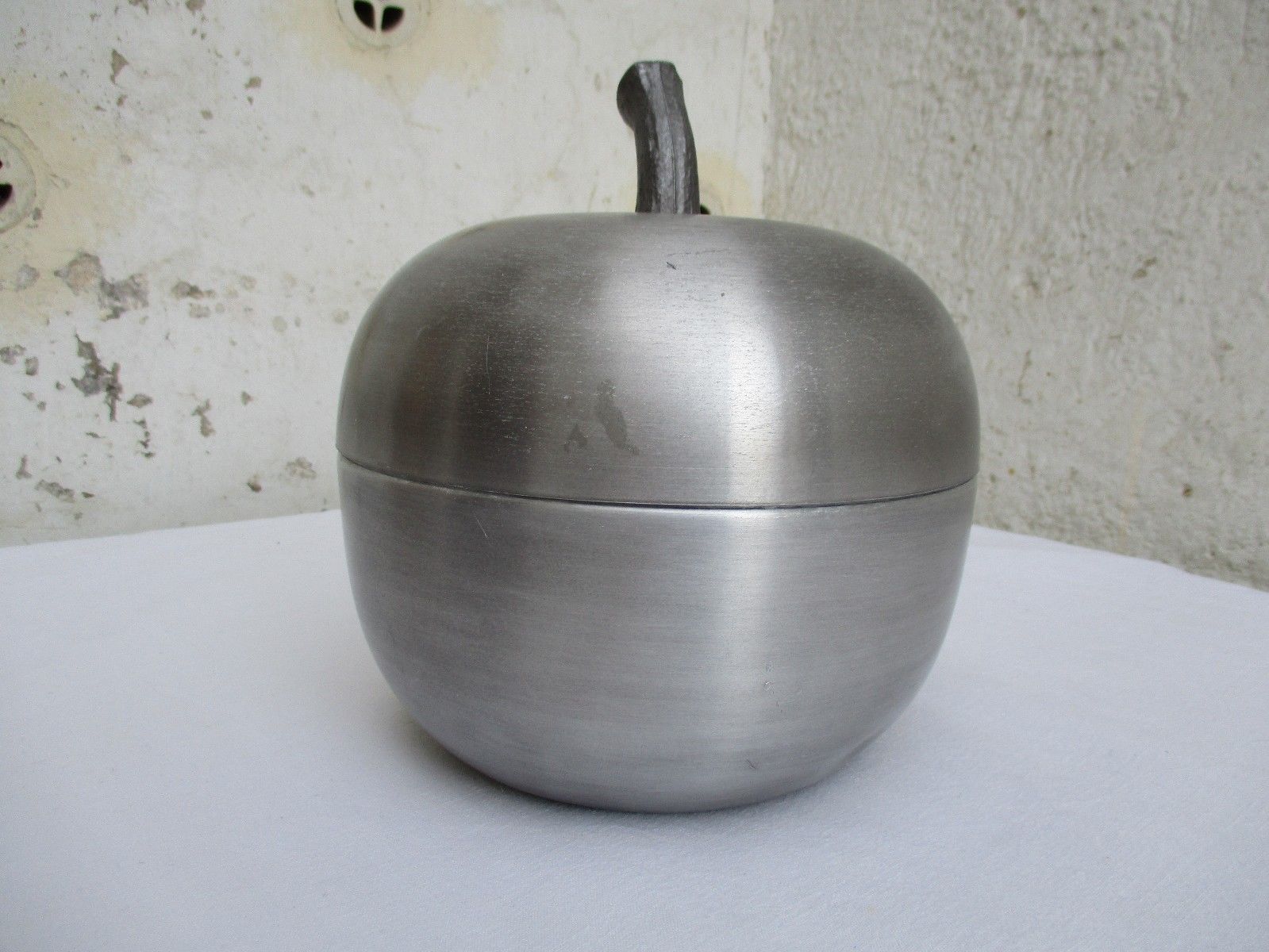 Years 70's ice bucket